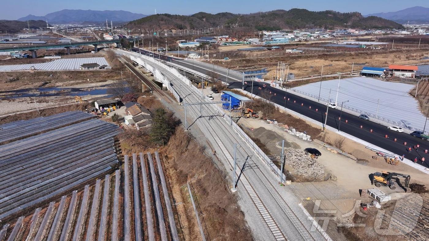 고현천교 현장 전경&#40;국가철도공단 제공&#41;/뉴스1