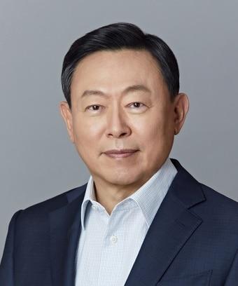 신동빈 롯데 회장&#40;롯데 제공&#41;