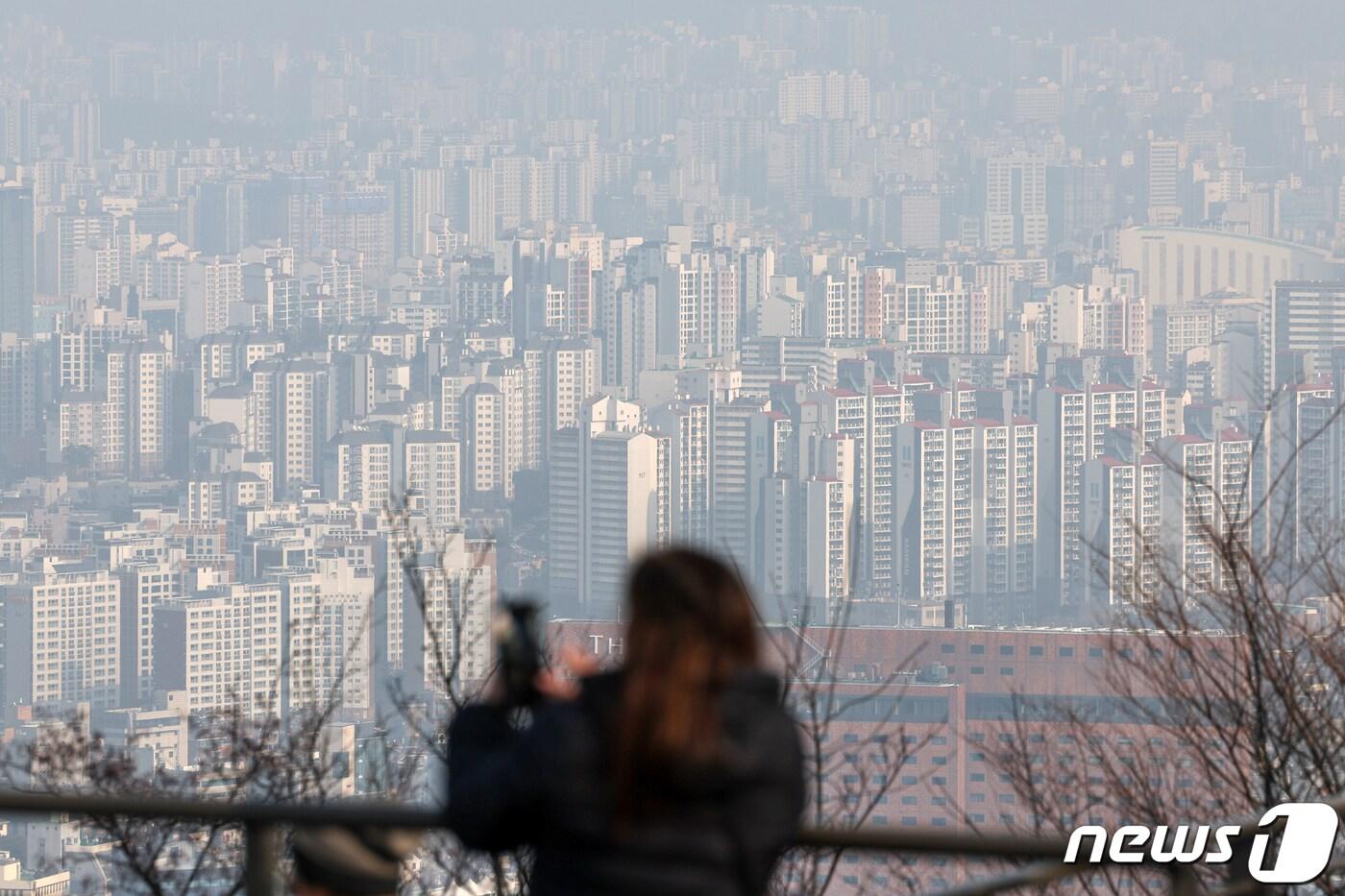 서울 중구 남산에서 바라본 서울 시내 일대 아파트 단지 모습. 2024.2.2/뉴스1 ⓒ News1 민경석 기자