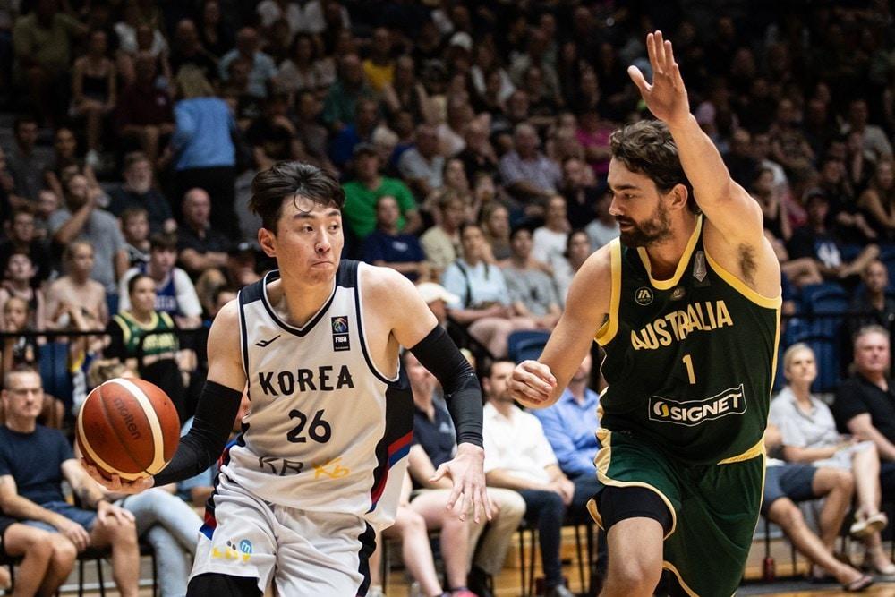 한국 남자농구 대표팀이 22일 열린 2025 FIBA 아시아컵 예선 A조 1차전에서 호주에 71-85로 졌다. &#40;FIBA 제공&#41;