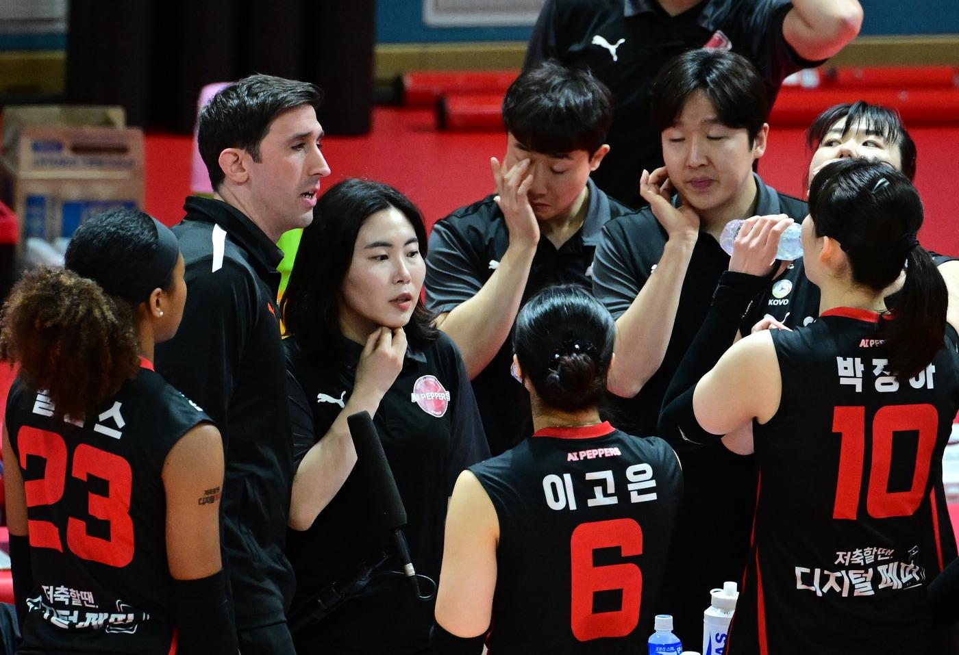 20연패의 부진에 빠진 페퍼저축은행&#40;한국배구연맹 제공&#41;