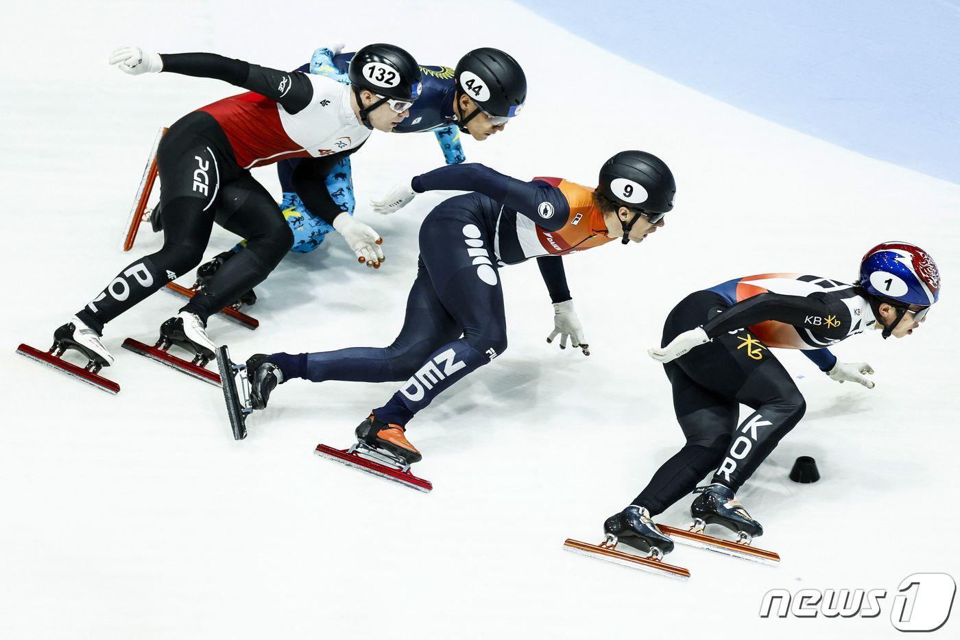 한국 쇼트트랙 대표 박지원&#40;1번&#41;ⓒ AFP=뉴스1