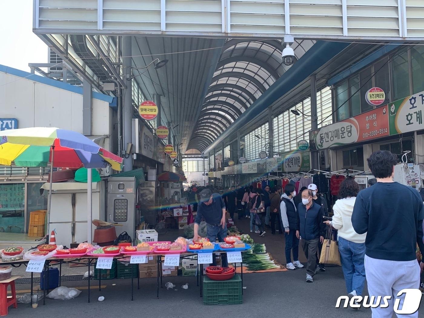 지난 16일 오후 울산 북구 호계시장에 상인들과 주민들로 가득차 있다. 2024.3.16 /뉴스1 ⓒ News1 김세은 기자