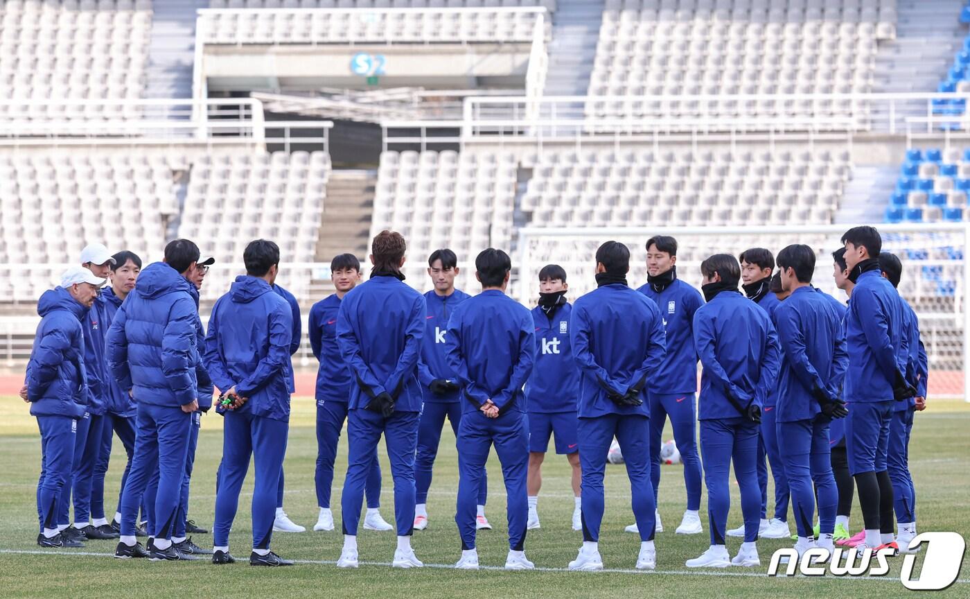 대한민국 축구대표팀 선수들이 18일 오후 경기 고양종합운동장에서 2026 국제축구연맹&#40;FIFA&#41; 북중미 월드컵 아시아 지역 2차 예선 태국과의 2연전을 앞두고 훈련하고 있다. 2024.3.18/뉴스1 ⓒ News1 김도우 기자