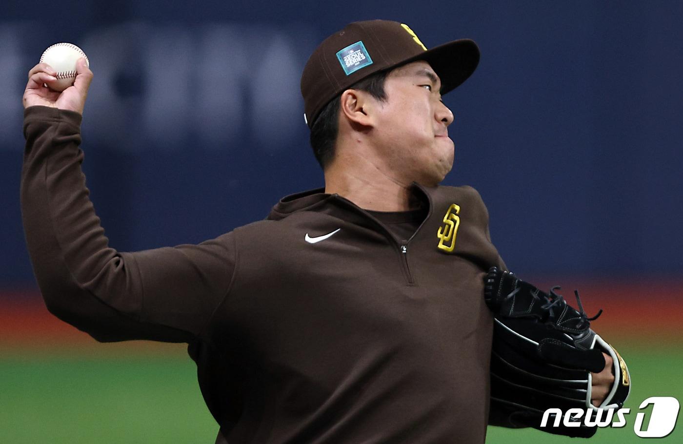 샌디에이고 파드리스 고우석이 미국프로야구&#40;MLB&#41; 공식 개막시리즈를 하루 앞둔 19일 오전 서울 고척스카이돔에서 훈련을 하고 있다. 2024.3.19/뉴스1 ⓒ News1 박정호 기자