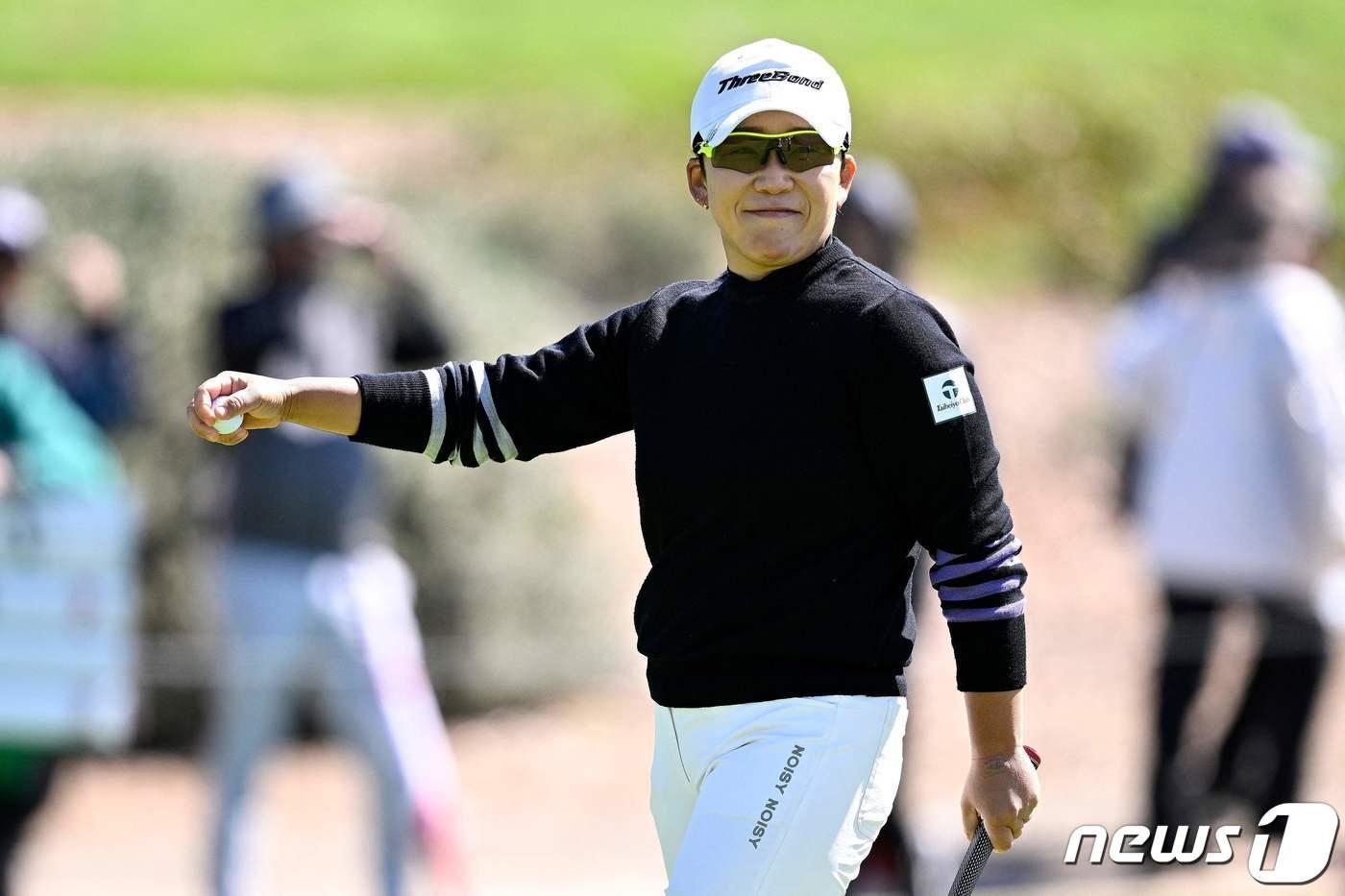 미국여자프로골프&#40;LPGA&#41; 투어 12승을 노리는 신지애. ⓒ AFP=뉴스1