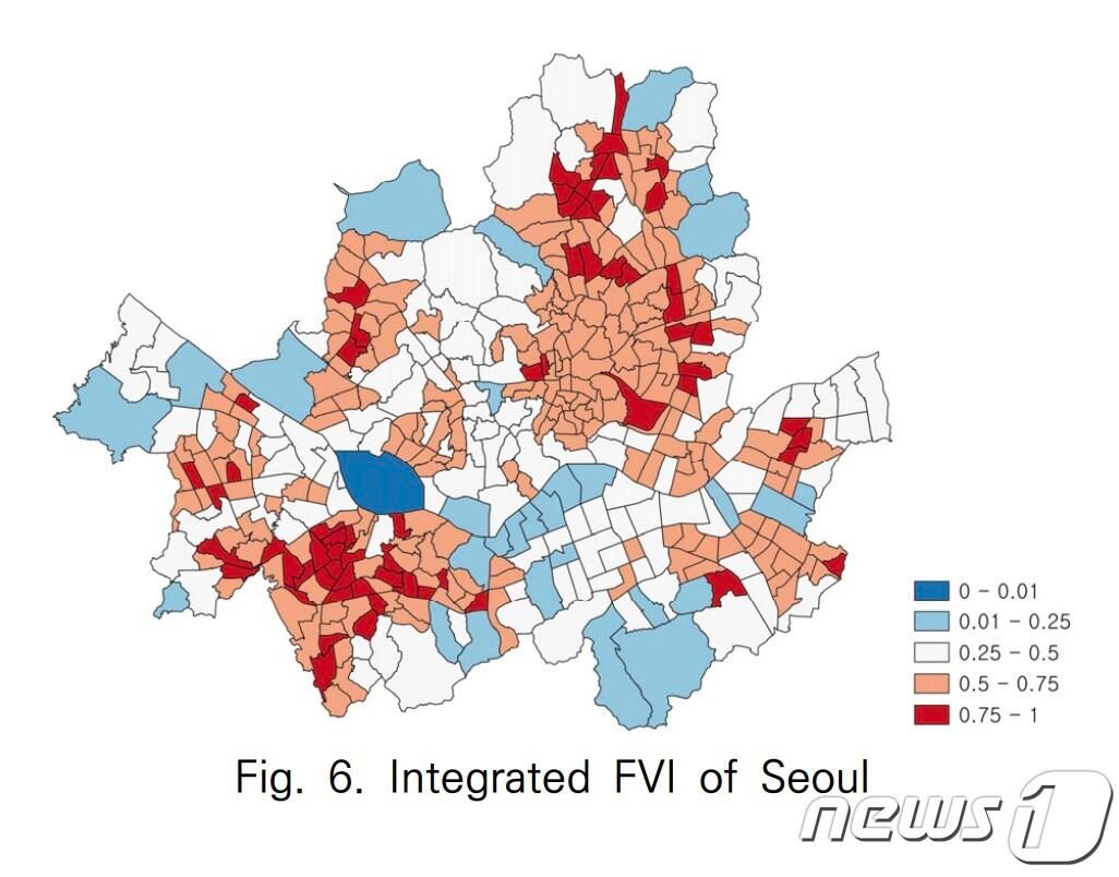 서울 반지하 가구의 취약성 종합평가. 0에 가까울수록 안전하고, 1에 가까울수록 폭우 대응에 취약한 것이다. &#40;한국기후변화학회 제공&#41; ⓒ 뉴스1