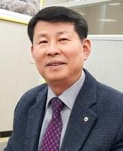 이화준 청주농협 조합장.