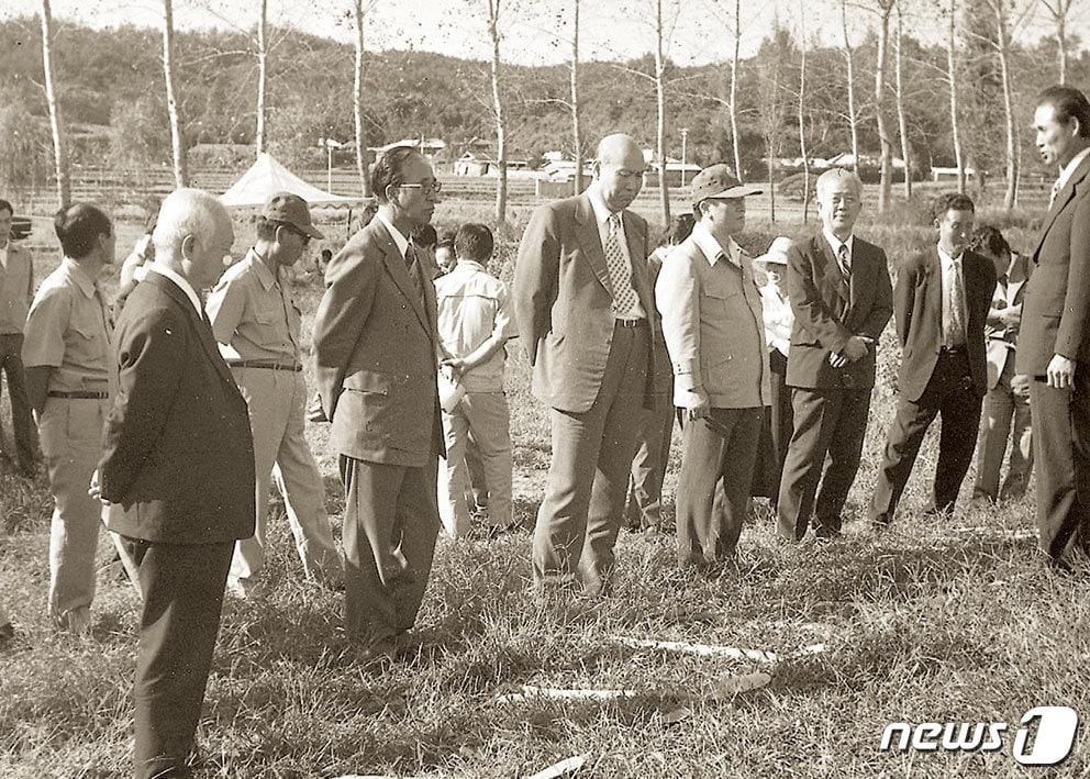 원광대학교 마한·백제문화연구소가 전북자치도 익산시와 함께 익산고대문화연구 50년 사진전을 개최한다.&#40;원광대 제공&#41;