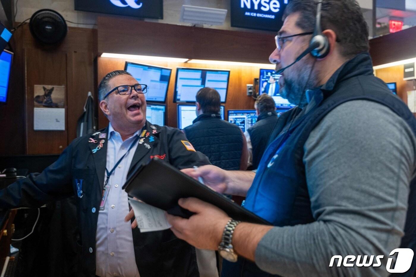 NYSE 트레이더들. ⓒ AFP=뉴스1