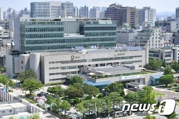 수원시청 전경.&#40;수원시청 제공&#41; ⓒ News1 김기현 기자