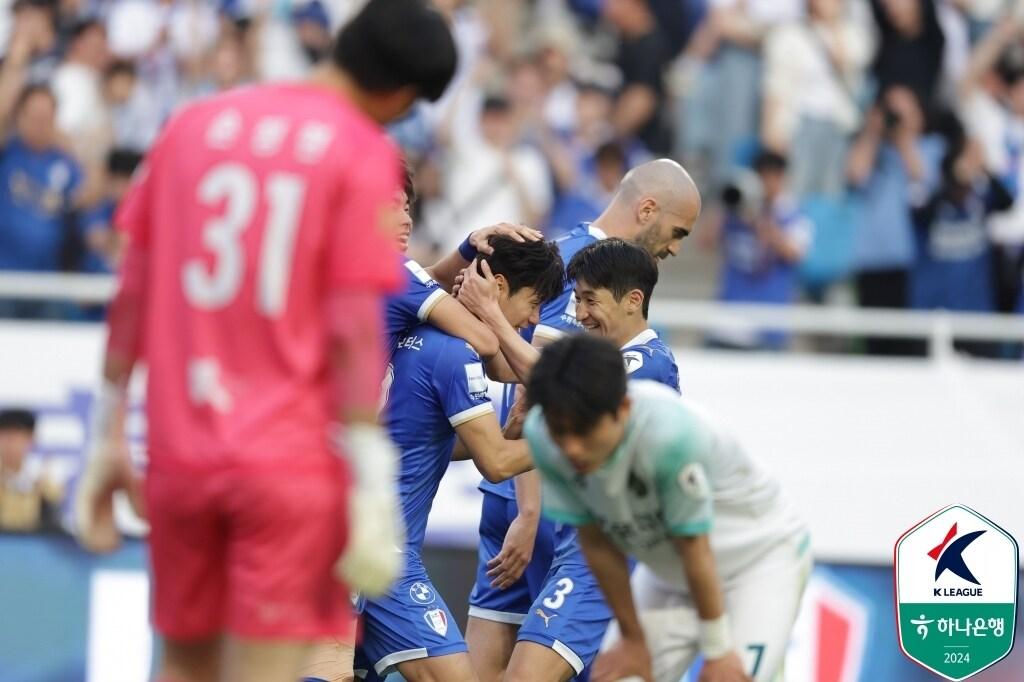 수원 삼성이 K리그2에서 3연승을 이어갔다. &#40;한국프로축구연맹 제공&#41;