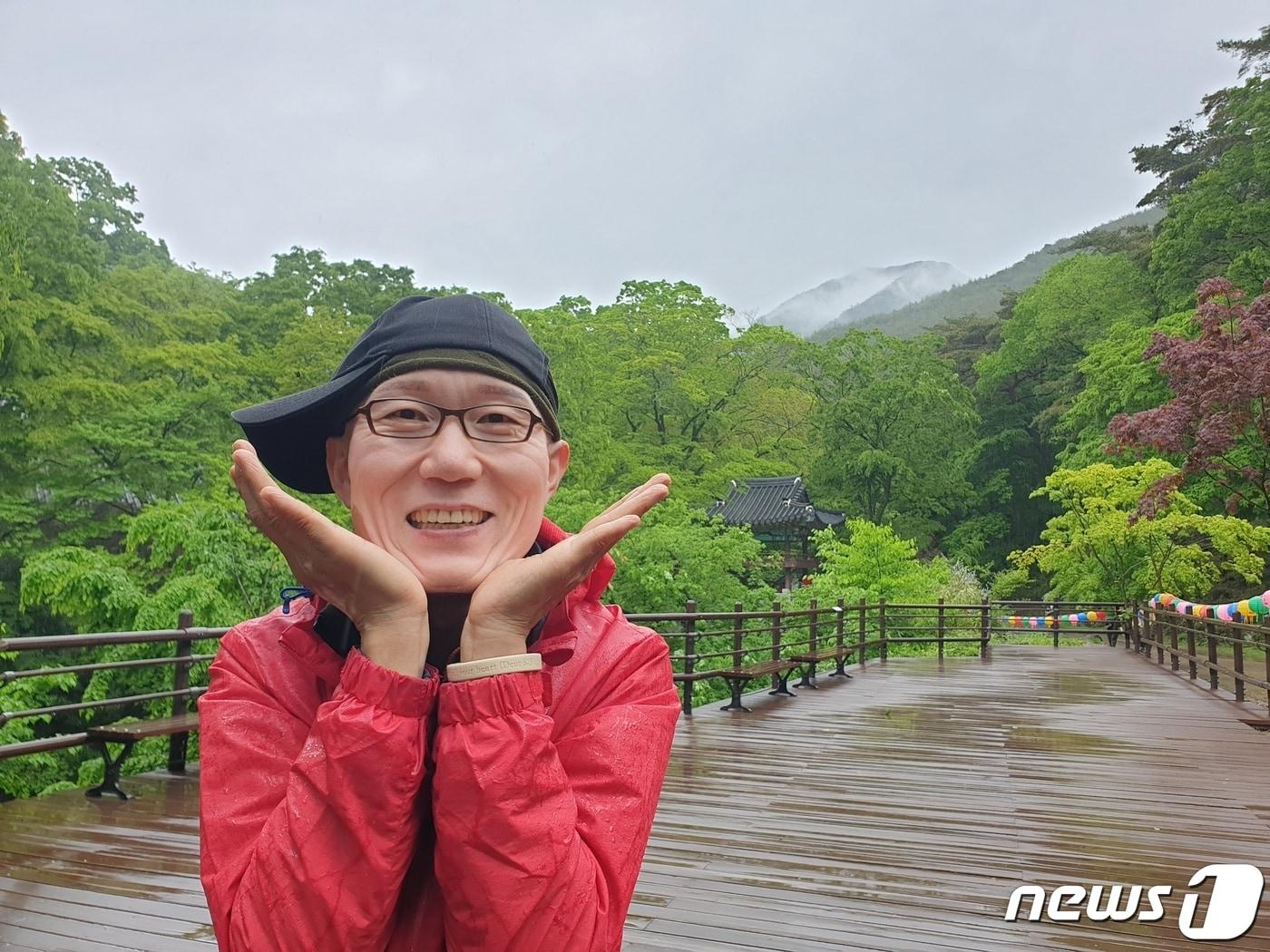 한국장기조직기증원은 지난달 15일 인하대학교병원에서 정수연&#40;52&#41;씨가 가족 동의 하에 뇌사 장기기증으로 심장, 폐장, 간장, 좌·우 신장을 나누며 5명의 생명을 살리고 세상을 떠났다고 18일 밝혔다&#40;한국장기조직기증원&#41;