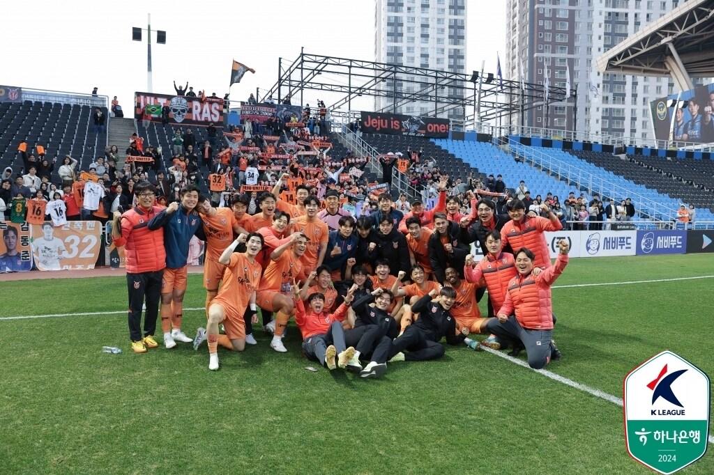 4월 2연승의 신바람을 낸 제주 유나이티드&#40;한국프로축구연맹 제공&#41; 