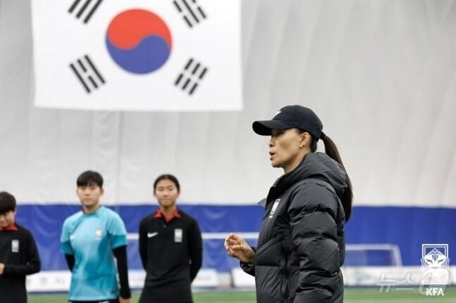  여자  U17 대표팀 김은정 감독 &#40;대한축구협회 제공&#41;