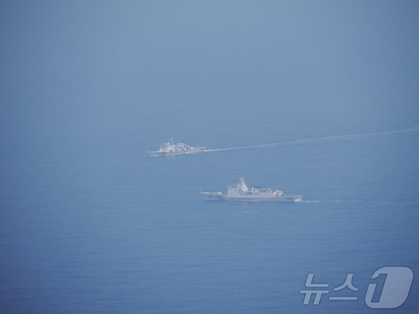 중국의 해안경비대 선박이 23일 대만 인근 수역에서 항해중이다. 사진은 대만 국방부가 24일 제공했다. 2024.05.23 ⓒ 로이터=뉴스1 ⓒ News1 최종일 기자