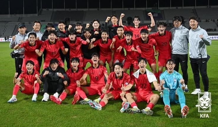 이창원 감독이 이끄는 19세 이하 축구대표팀이 중국 친선대회에 나선다. 사진은 지난해 10월 U18 EOU컵에 출전한 U-19 대표팀의 모습. &#40;대한축구협회 제공&#41;