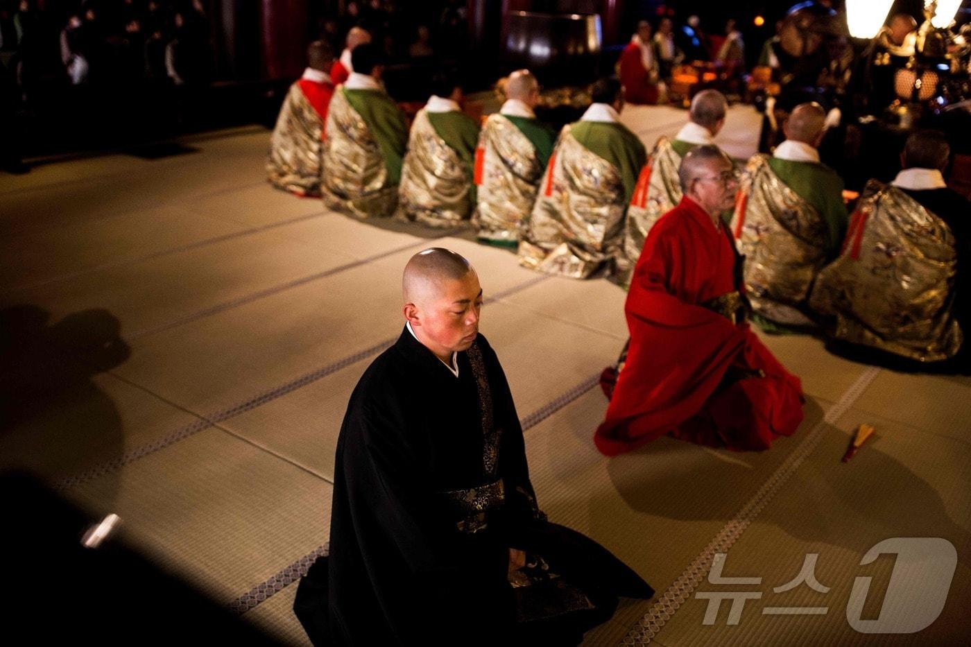 일본 승려. ⓒ AFP=뉴스1 ⓒ News1 김예슬 기자