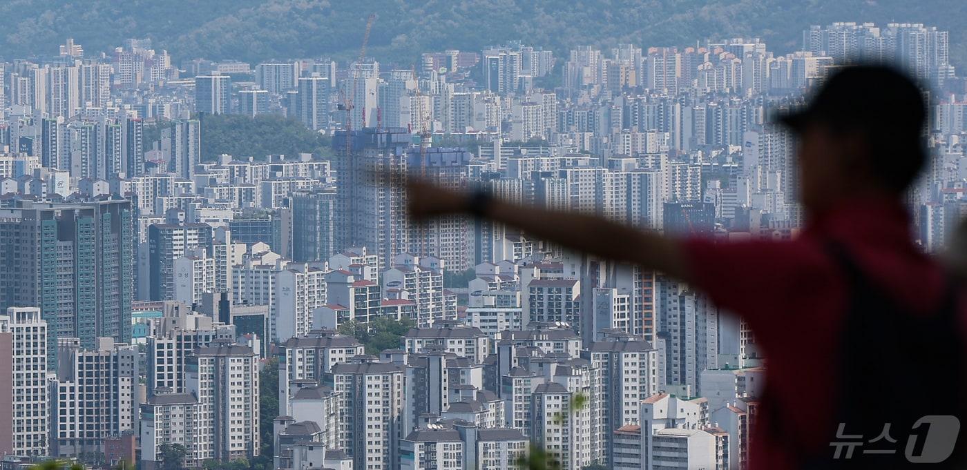 서울 남산에서 바라본 아파트 단지 모습. 2024.5.9/뉴스1 ⓒ News1 김도우 기자