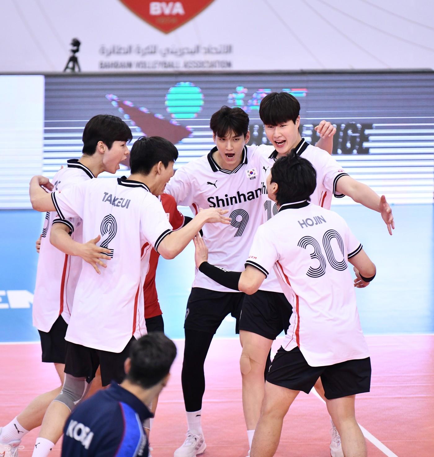 AVC 챌린지컵에서 3위에 오른 한국 남자배구 대표팀 &#40;AVC 홈페이지&#41;