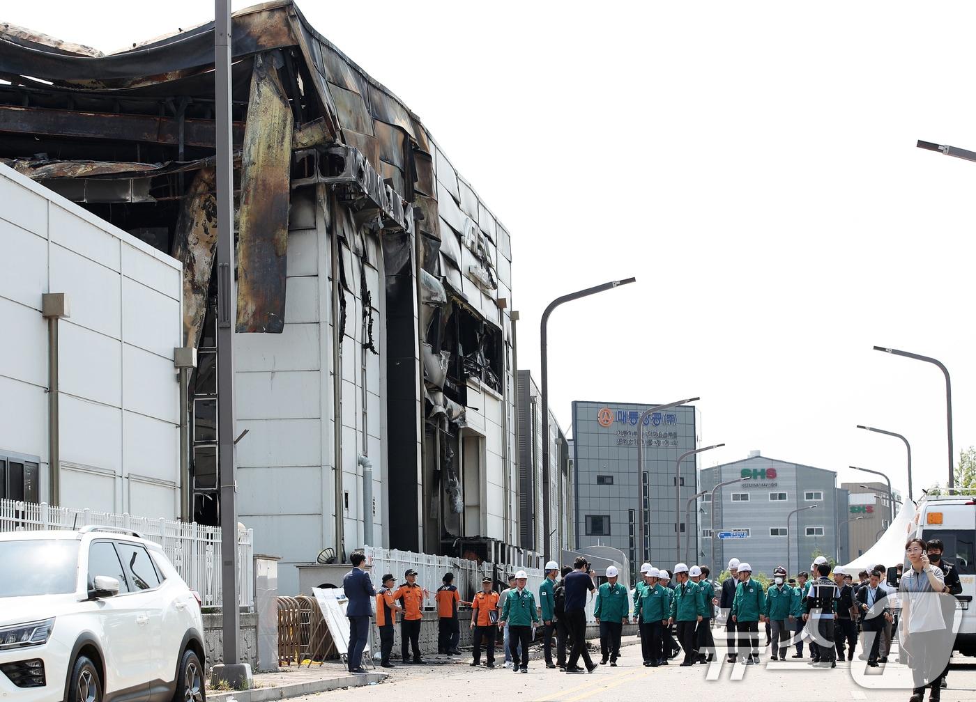 6월 경기 화성시 서신면 리튬전지 제조공장 &#39;아리셀&#39; 화재 참사 현장의 모습. ⓒ News1 오대일 기자