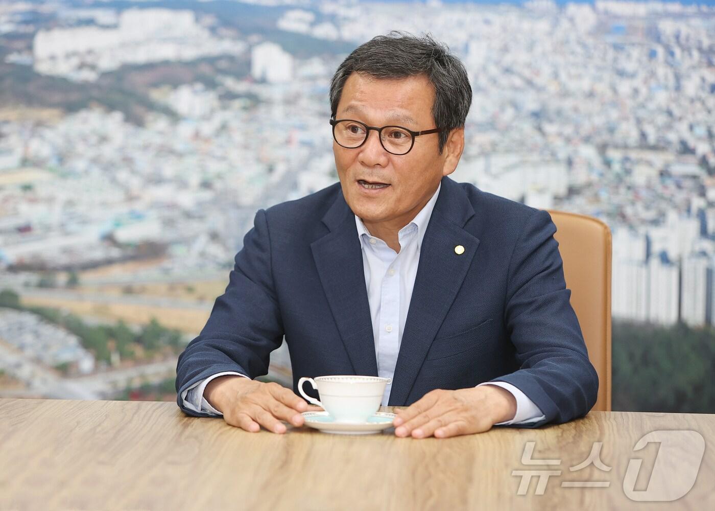 김홍규 강원 강릉시장.&#40;강릉시 제공&#41;