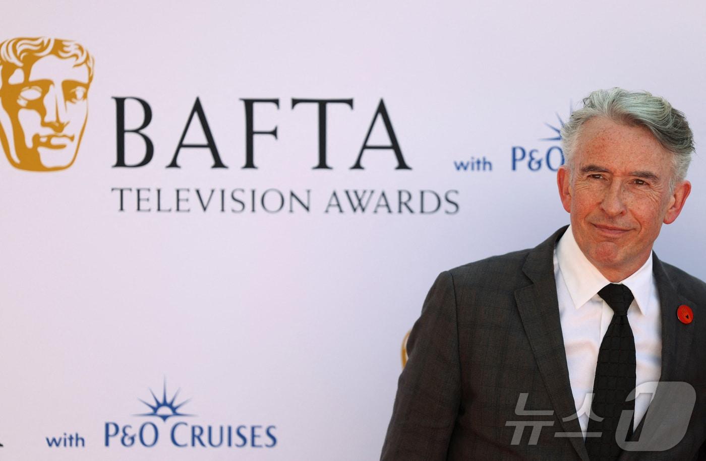 영국 런던에서 열린 2024 BAFTA TV 시상식에서 배우 스티브 쿠건이 포즈를 취하고 있다. 2024.05.12/ ⓒ 로이터=뉴스1 ⓒ News1 권진영 기자