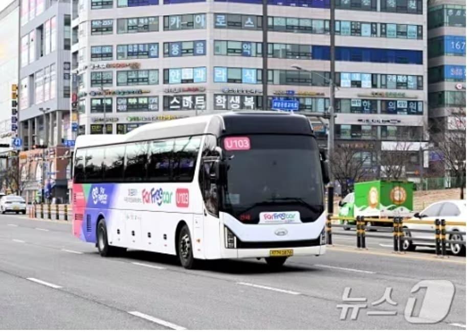 파주시 학생전용 통학순환버스 &#39;파프리카&#39; &#40;파주시 제공&#41;