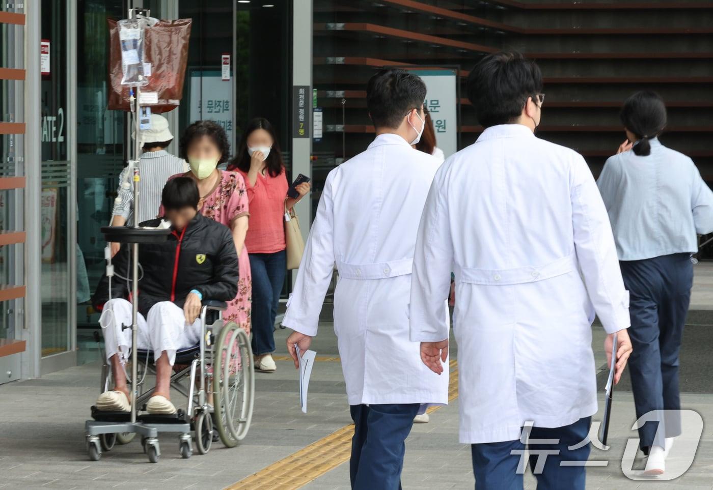  12일 서울 소재 대학병원의 모습 2024.7.12/뉴스1 ⓒ News1 신웅수 기자