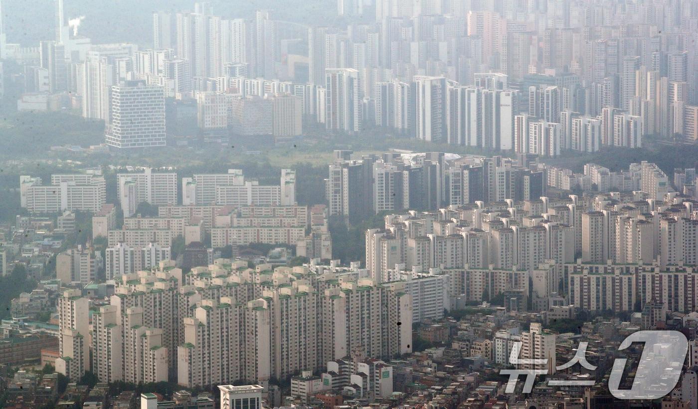 서울시내 아파트 단지 모습. 2024.7.14/뉴스1 ⓒ News1 임세영 기자