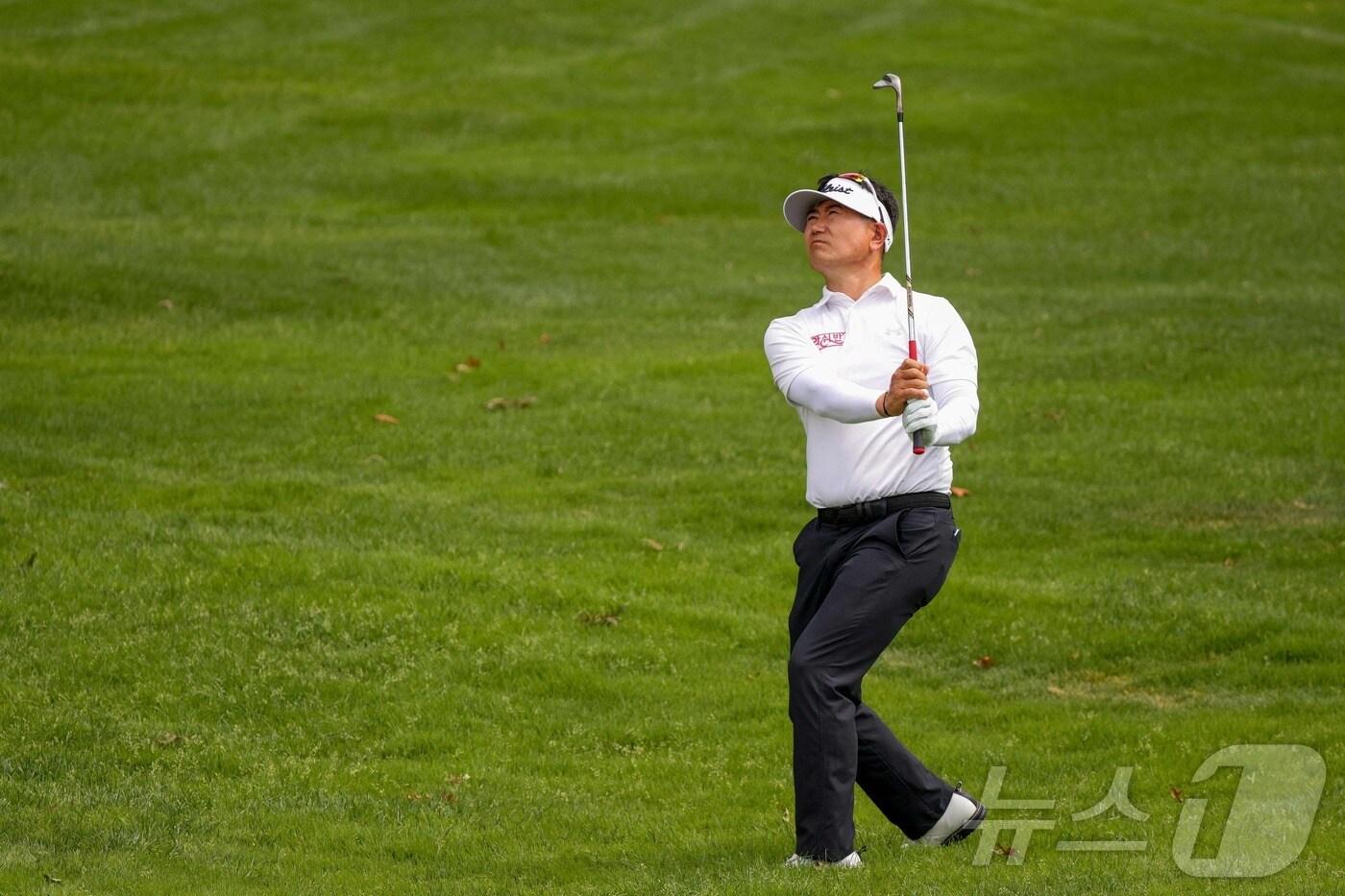 양용은&#40;52&#41;이 PGA 챔피언스투어 메이저대회에서 준우승을 차지했다. ⓒ AFP=뉴스1