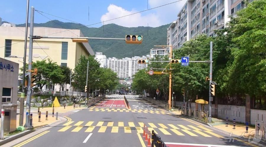 양산 황산초등학교 인근 어린이보호구역.&#40;양산시 제공&#41;