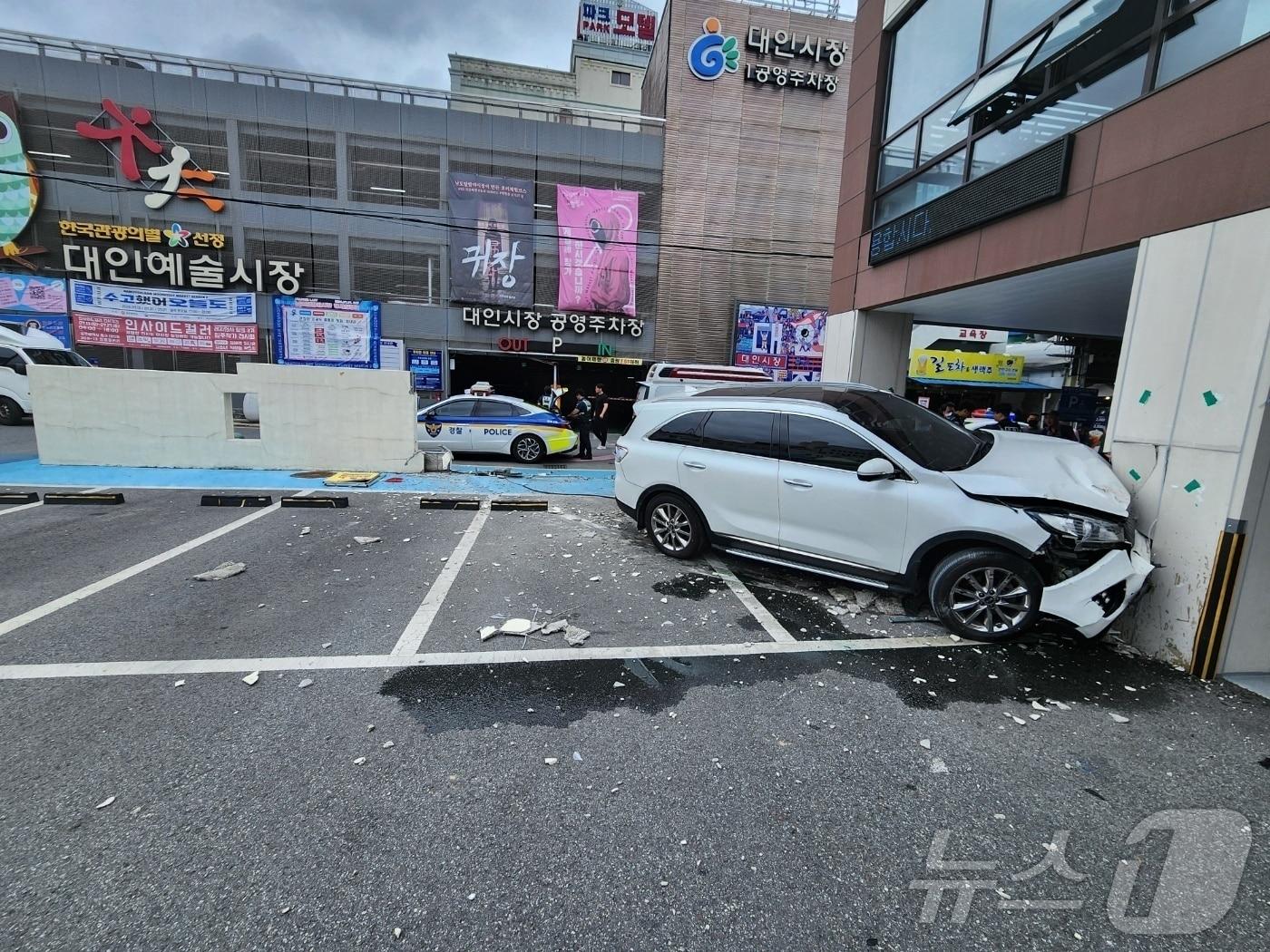 7월 광주 동구 대인동 대인시장 주차장에서 급발진 주장이 제기된 차량 사고가 발생했다. &#40;독자제공&#41; ⓒ News1 이승현 기자