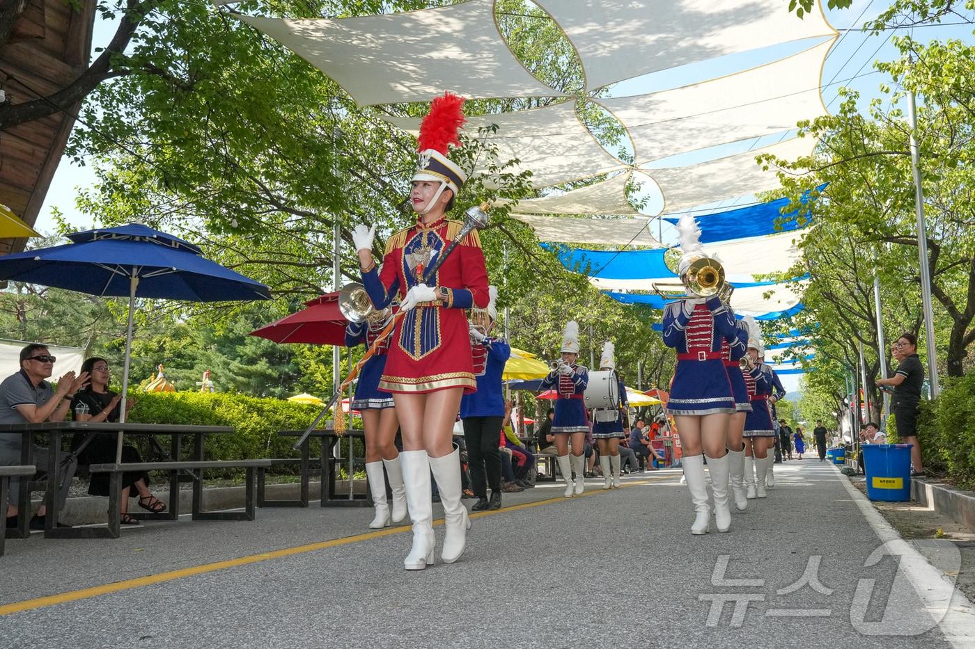 작년 국토정중앙 청춘양구 배꼽축제 자료사진. &#40;양구군 제공&#41; 2024.8.11/뉴스1