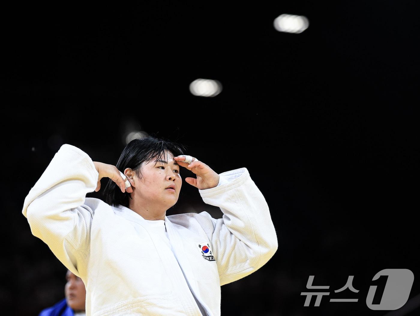 대한민국 유도대표팀 김하윤 선수가 2일 오후 &#40;한국시간&#41; 프랑스 파리 샹 드 마르스 아레나에서 진행된 파리올림픽 유도 여자 +78kg 토너먼트 16강 도미니카 공화국의 모이라 모리요 선수와의 경기를 승리한 후 경기장을 나서고 있다. 2024.8.2/뉴스1 ⓒ News1 박정호 기자