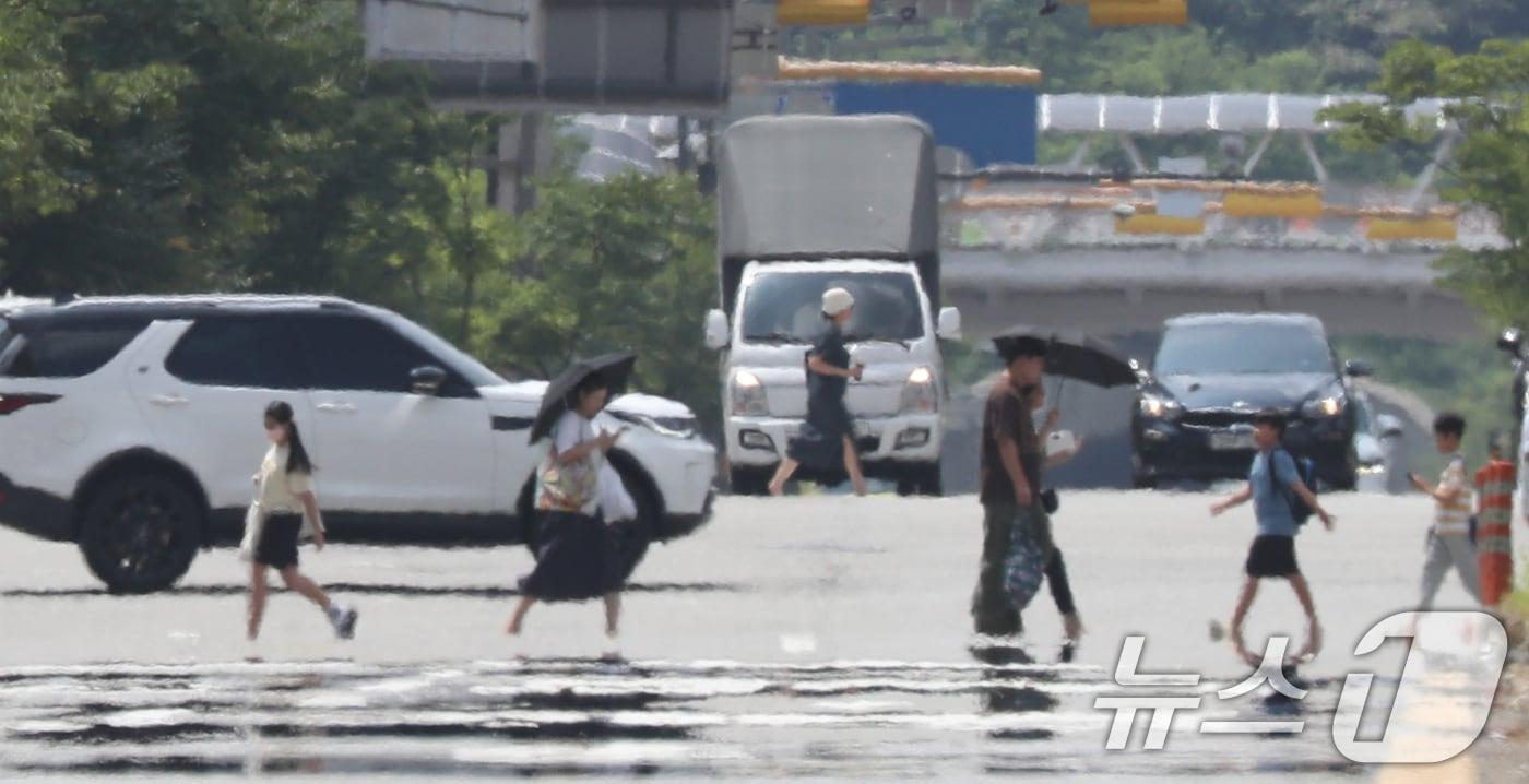 계속되는 폭염으로 대전과 충남이 역대 가장 무더운 9월로 기록됐다. /뉴스1 ⓒ News1 김영운 기자