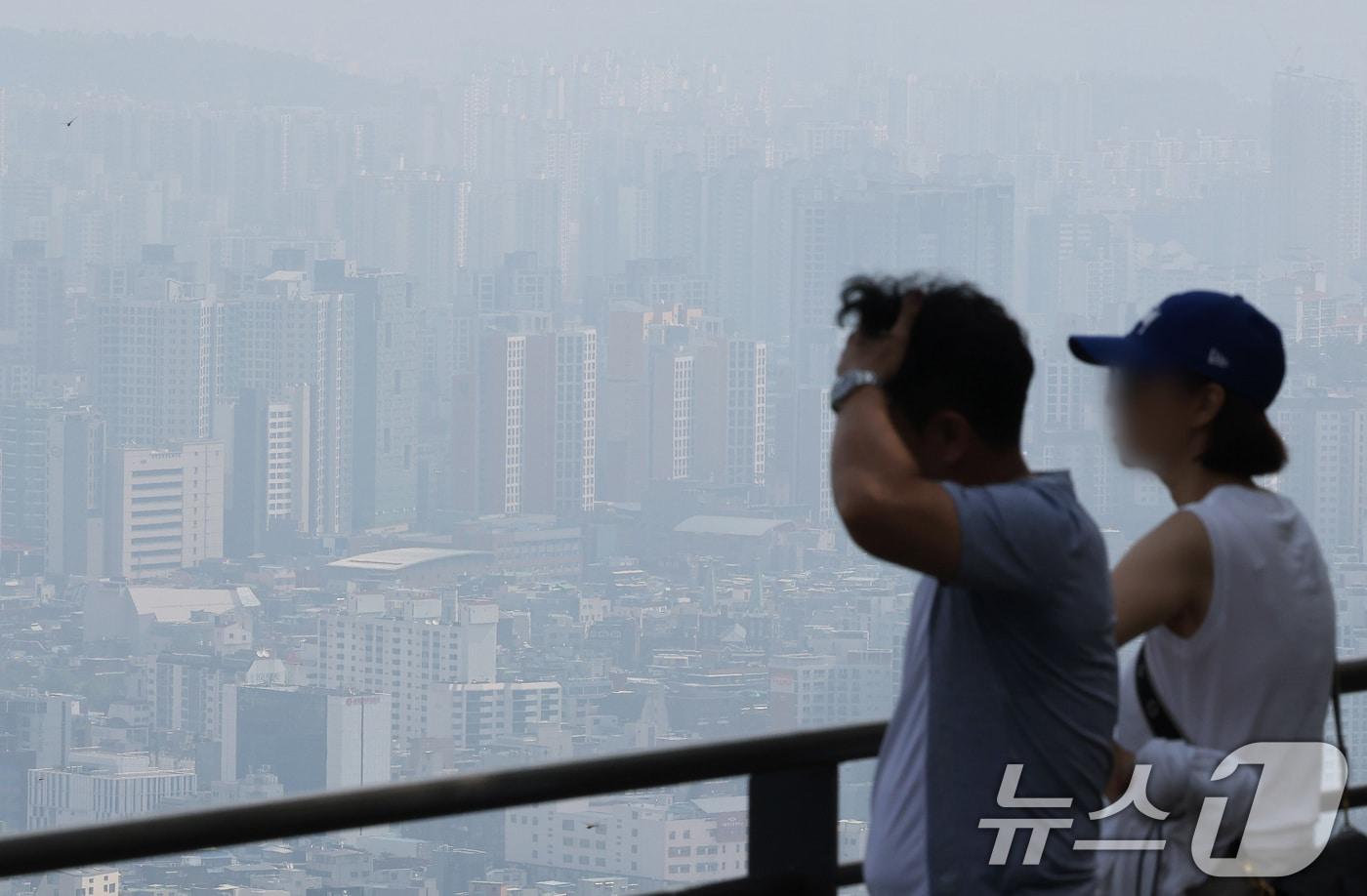 서울 남산에서 바라본 아파트 밀집지역 모습.  2024.9.1/뉴스1 ⓒ News1 이동해 기자