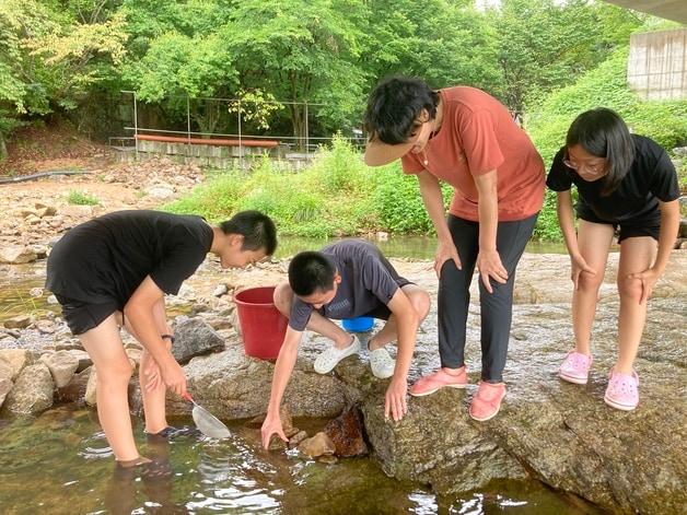 괴산온마을배움터 학교-마을 협력수업.&#40;괴산증평교육지원청 제공&#41;/뉴스1