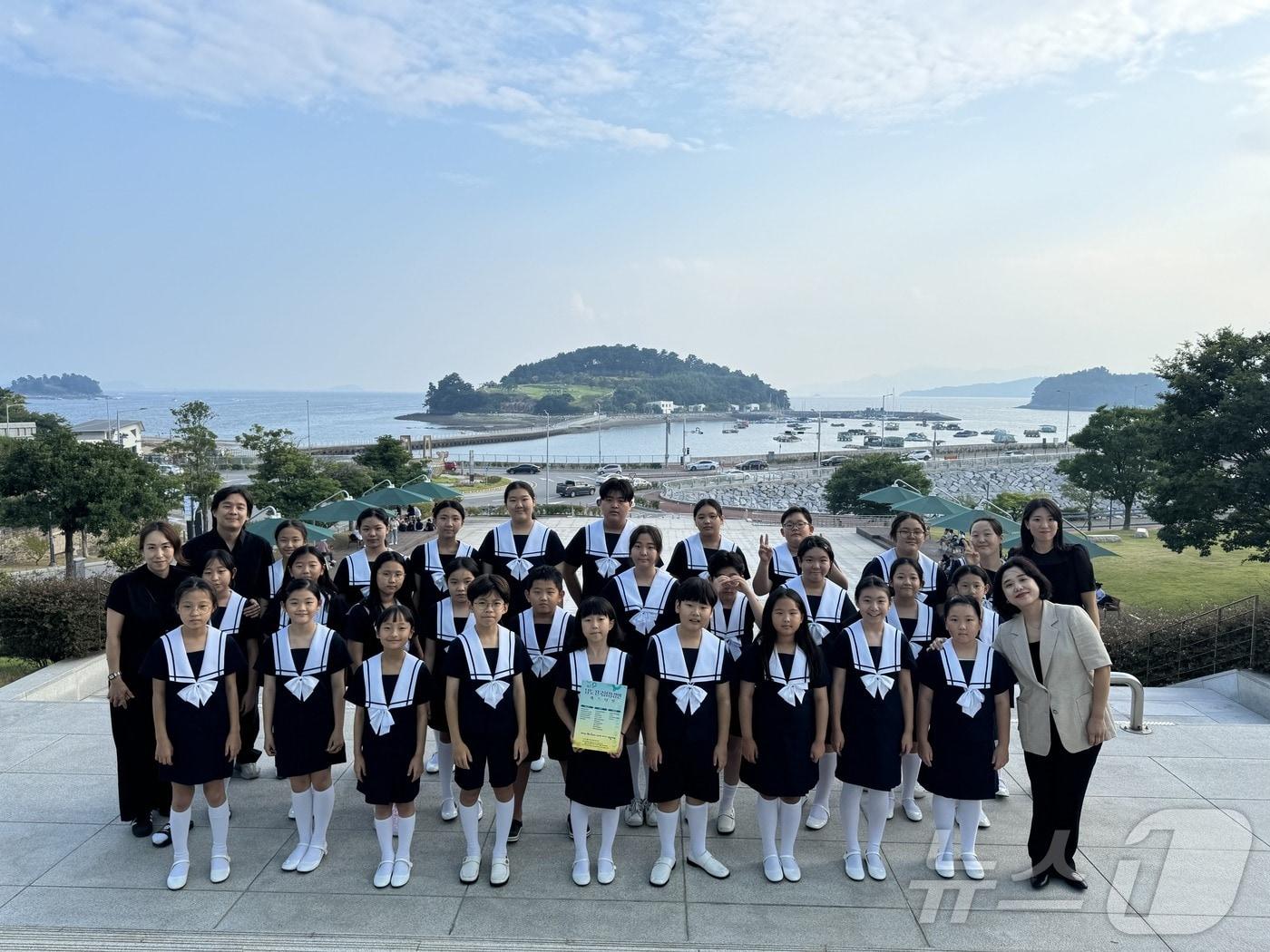 인천 부평구립소년소녀합창단이 7일 전라남도 여수시 GS칼텍스 예울마루에서 개최된 ‘제2회 남도 전국합창경연 페스티벌’에서 금상을 수상했다.&#40;부평구 제공&#41;2024.9.12/뉴스1