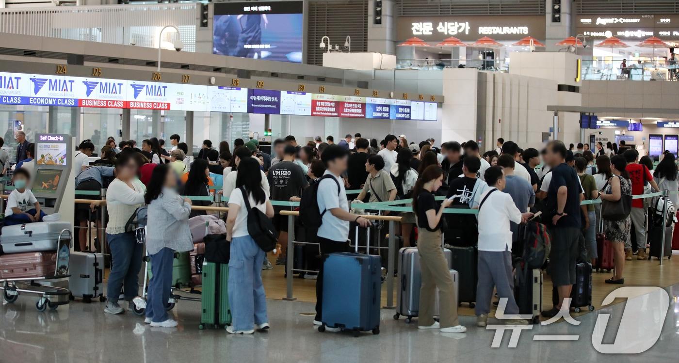  인천국제공항 출국장 /뉴스1 ⓒ News1 이승배 기자