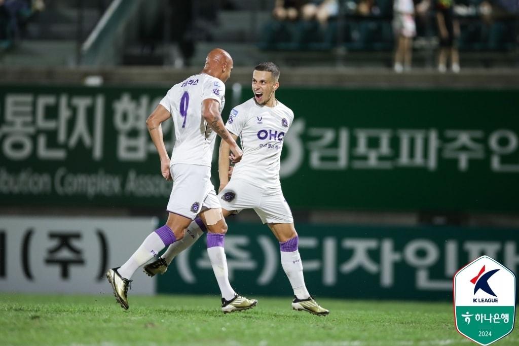 K리그2 선두 FC안양이 4경기 만에 승리를 획득했다. &#40;한국프로축구연맹 제공&#41;