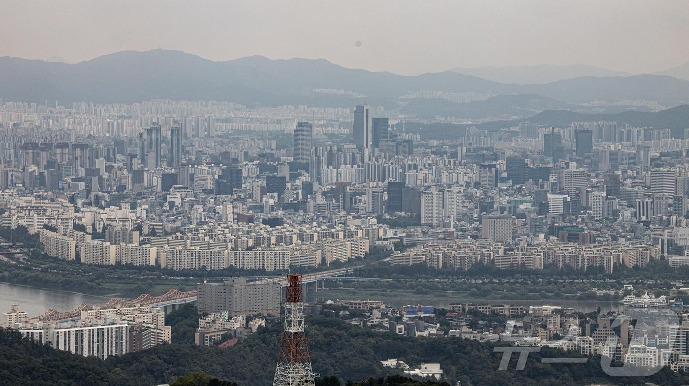 사진은 19일 오후 서울 강남구 압구정 현대아파트 단지의 모습. 2024.9.19/뉴스1 ⓒ News1 이재명 기자