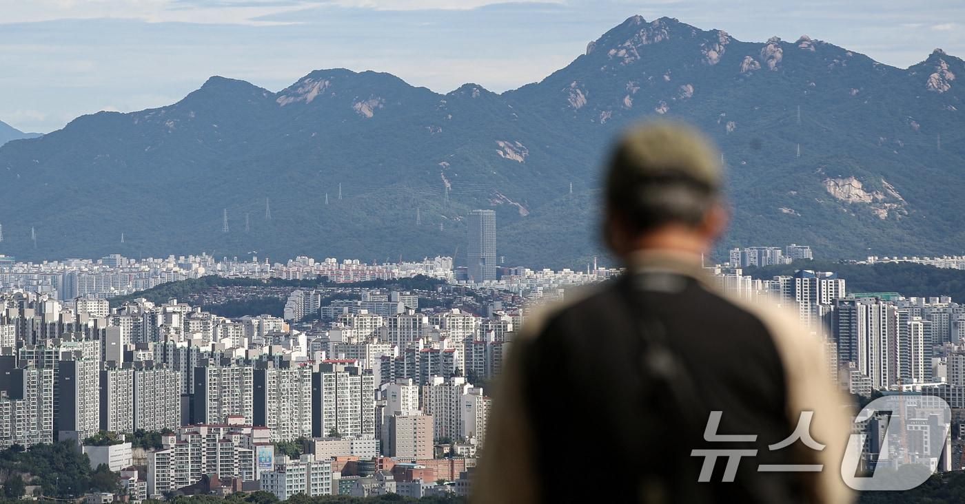 서울 남산에서 바라본 아파트 단지 모습. 2024.9.22/뉴스1 ⓒ News1 이승배 기자