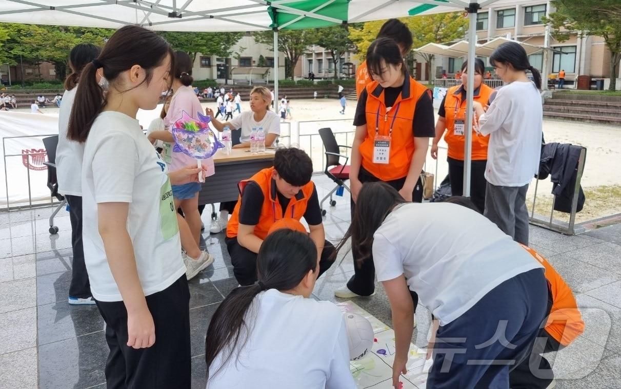 지난해 9월23일 목원대 소운동장에서 열린 제3회 장애아동 사랑+어울 한마당 모습.&#40;목원대 제공&#41; /뉴스1