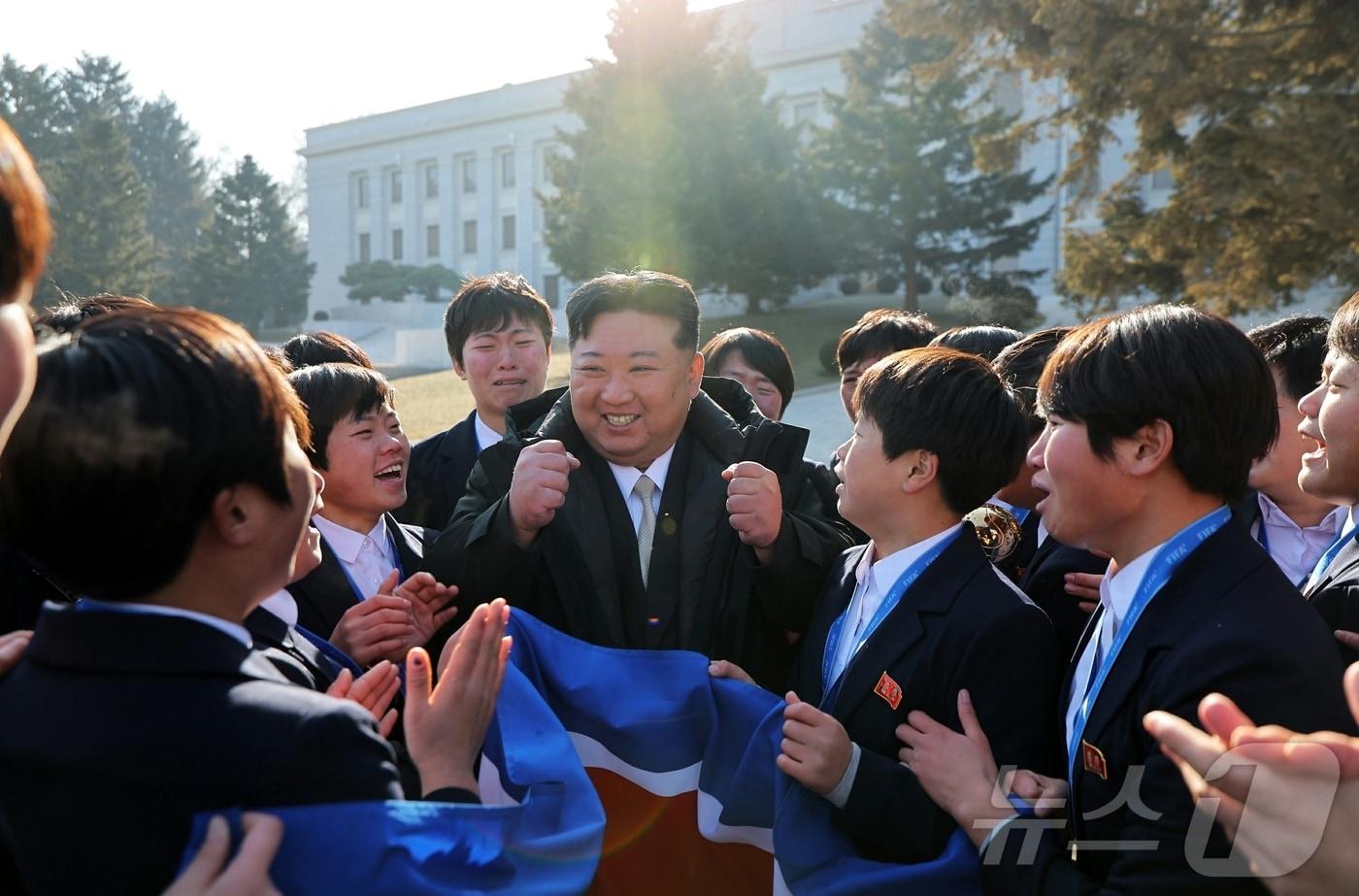 &#40;평양 노동신문=뉴스1&#41; = 김정은 북한 노동당 총비서. [국내에서만 사용가능. 재배포 금지. DB 금지. For Use Only in the Republic of Korea. Redistribution Prohibited] rodongphoto@news1.kr