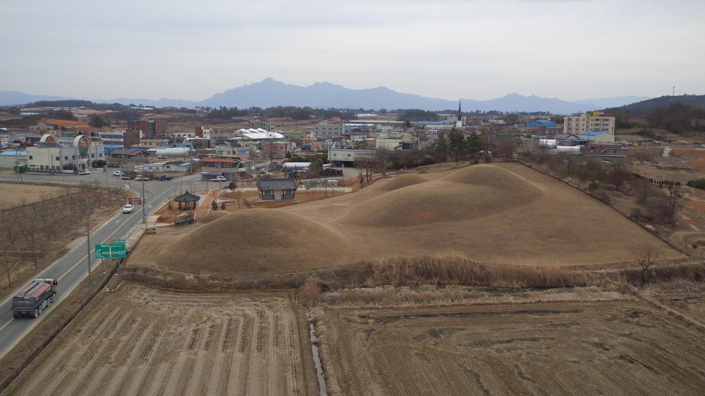 '내동리 쌍무덤'(국가유산청 제공)