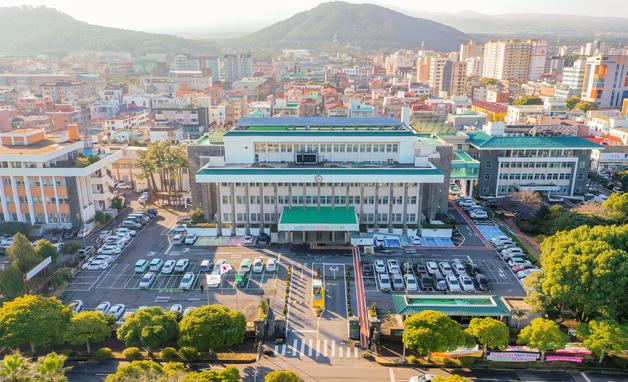 제주 '어르신 행복택시' 이용 매년 증가…연간 16만8000원 지원