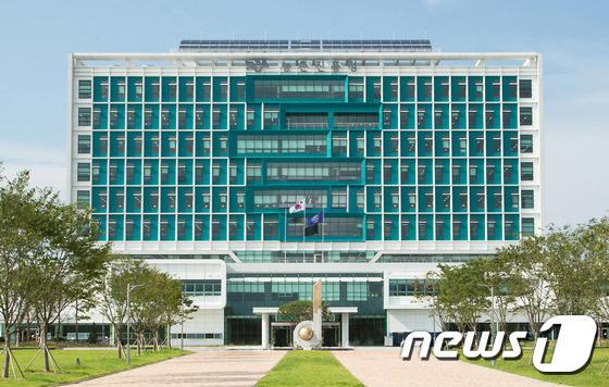 농업과학기술 성과공유대회…농업기술보급대상에 조인준 지도사