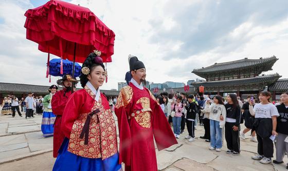 [뉴스1 PICK]'조선 왕·왕비와 경복궁 걸어보세요'