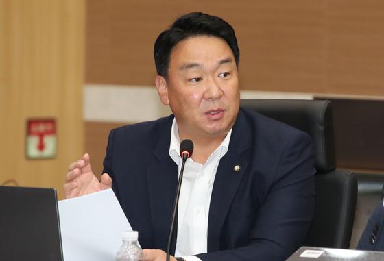 정희용 "해경 보유 함정 15% 내구연한 넘겨…적기에 교체해야"